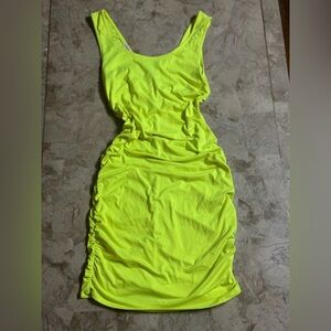 Heart Hips Yellow Bodycon Dress Scoop Neck Sleeveless